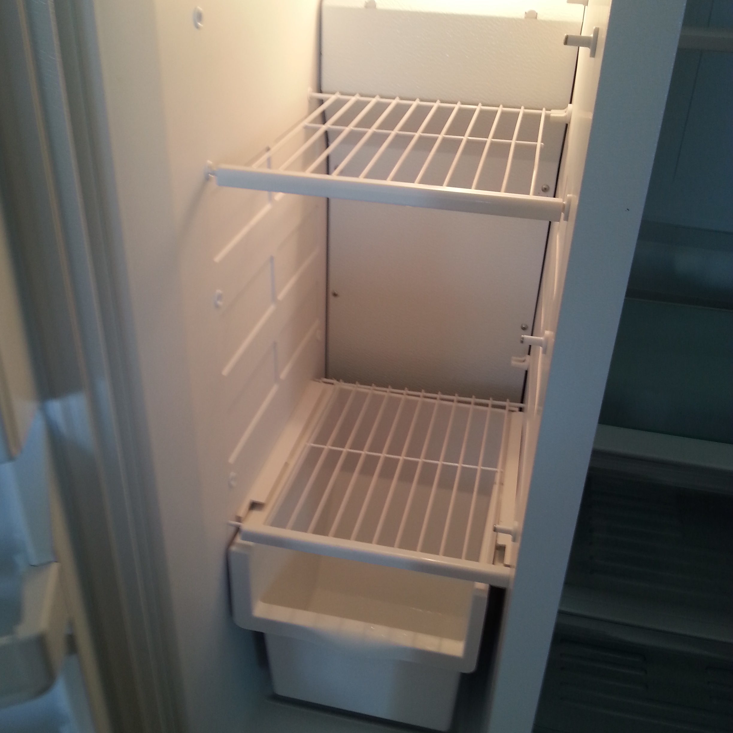 refrigerator -03
